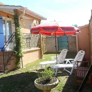 https://la-cigale-malaucene.fr-provencehotel.com